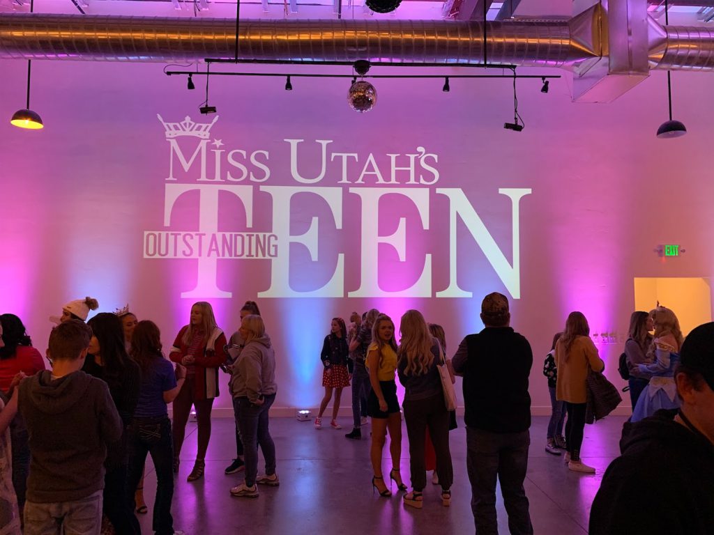 rectangle 42 6 squashed Lighting for Logo Display