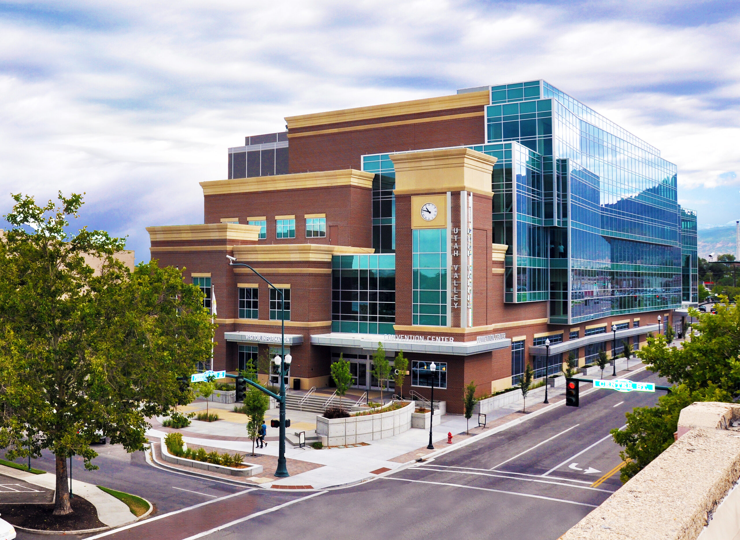 8 Best Reasons to Book Utah Valley Convention Center