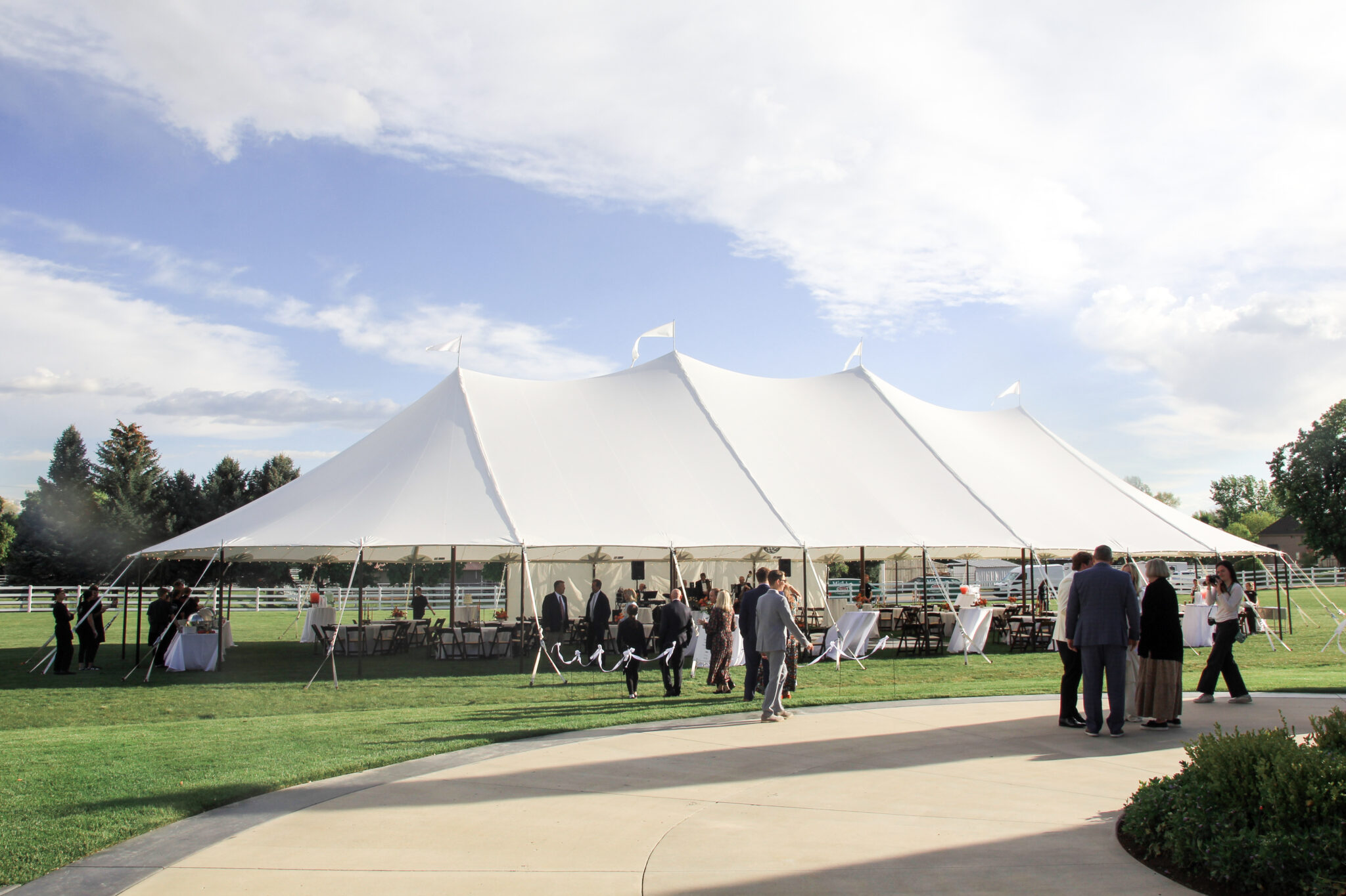 Why We Love Working With Diamond Event and Tent