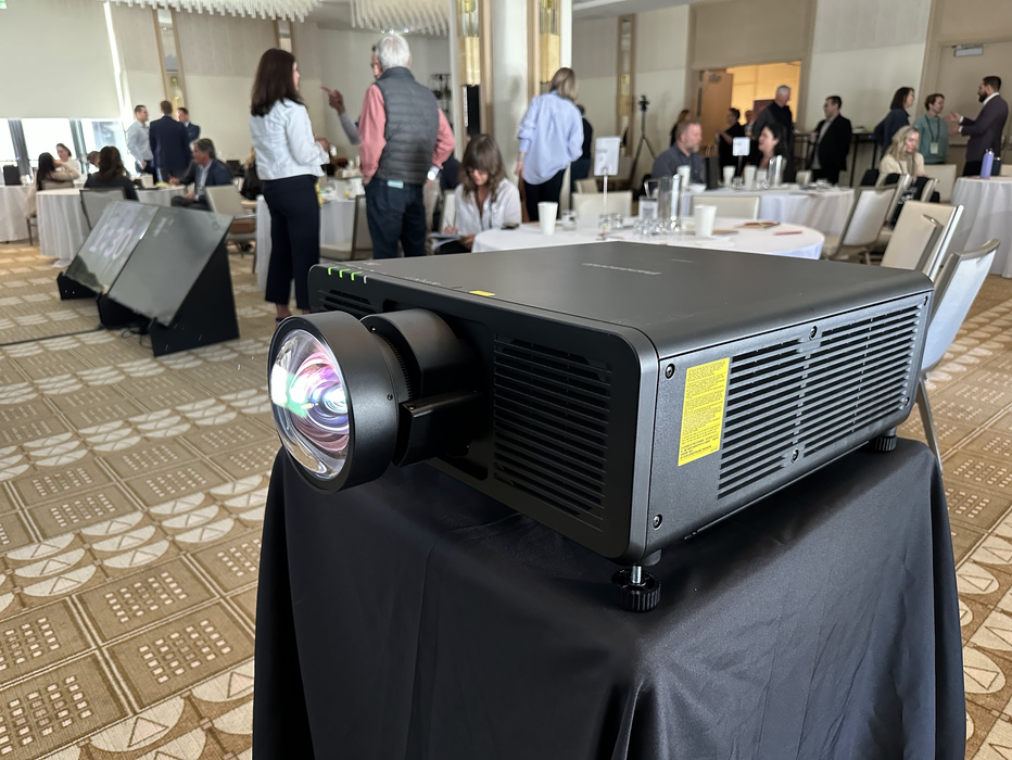 event audio visual - Projectors and Projector Screens